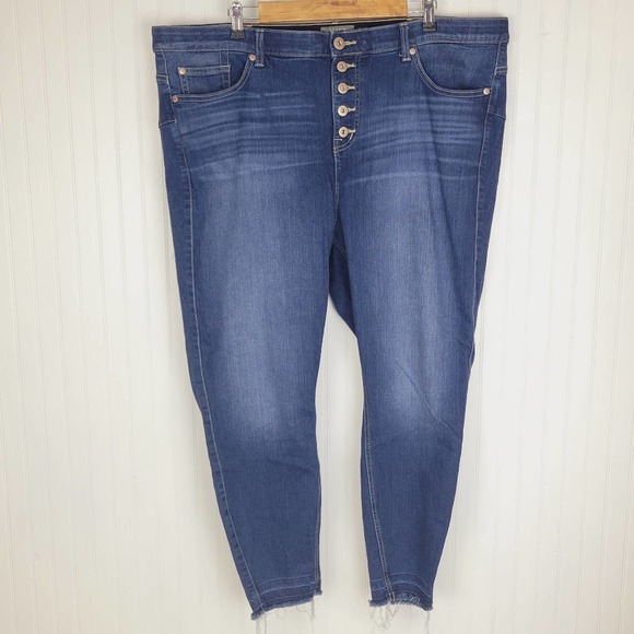torrid Denim - Torrid Bombshell Skinny Jeans Women's Size 24